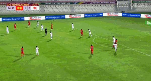 中国足球vs越南（好悬，终于赢了！武磊绝杀！中国男足3比2击败越南队）