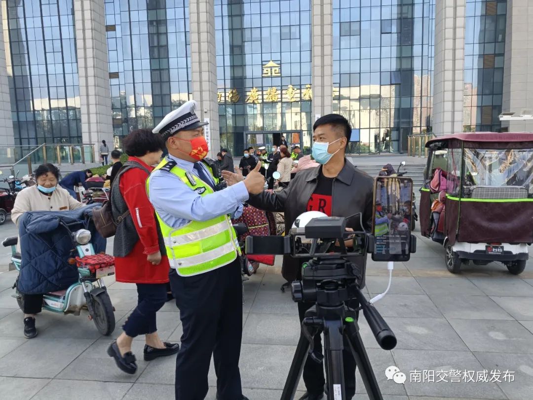 【关注电动车】（39）搞不懂挂牌流程？韩sir直播在线来教！