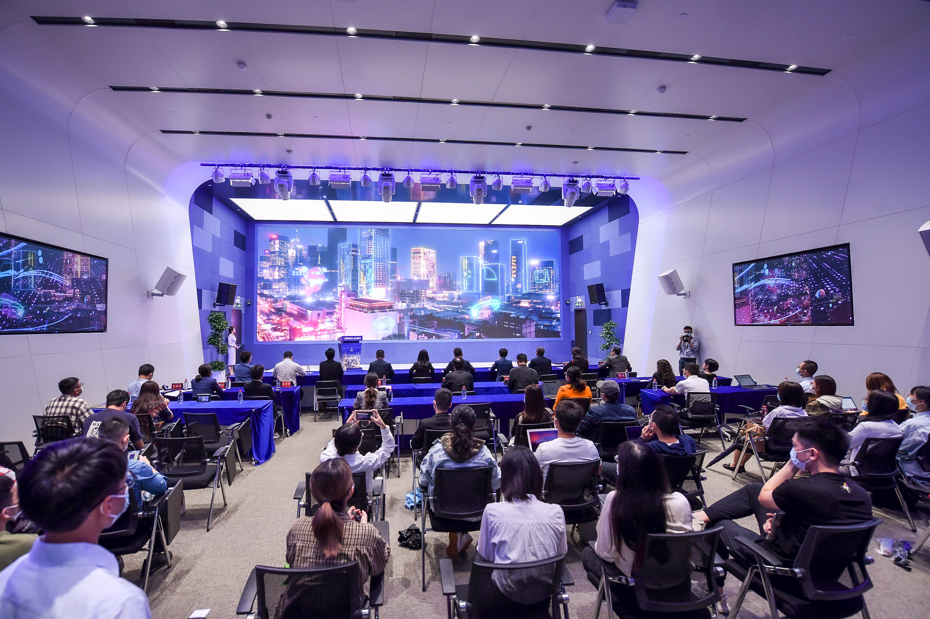 广州发布新版城市形象宣传片助阵广交会插图1