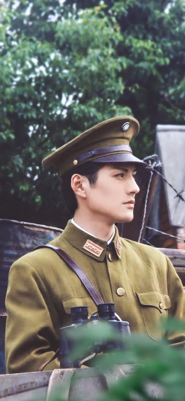 《鱿鱼游戏》67号全球爆红，亚洲男生建模脸天花板是谁？