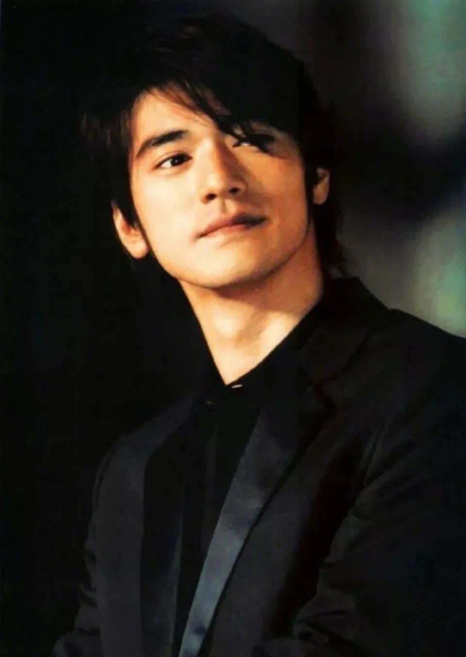 《鱿鱼游戏》67号全球爆红，亚洲男生建模脸天花板是谁？