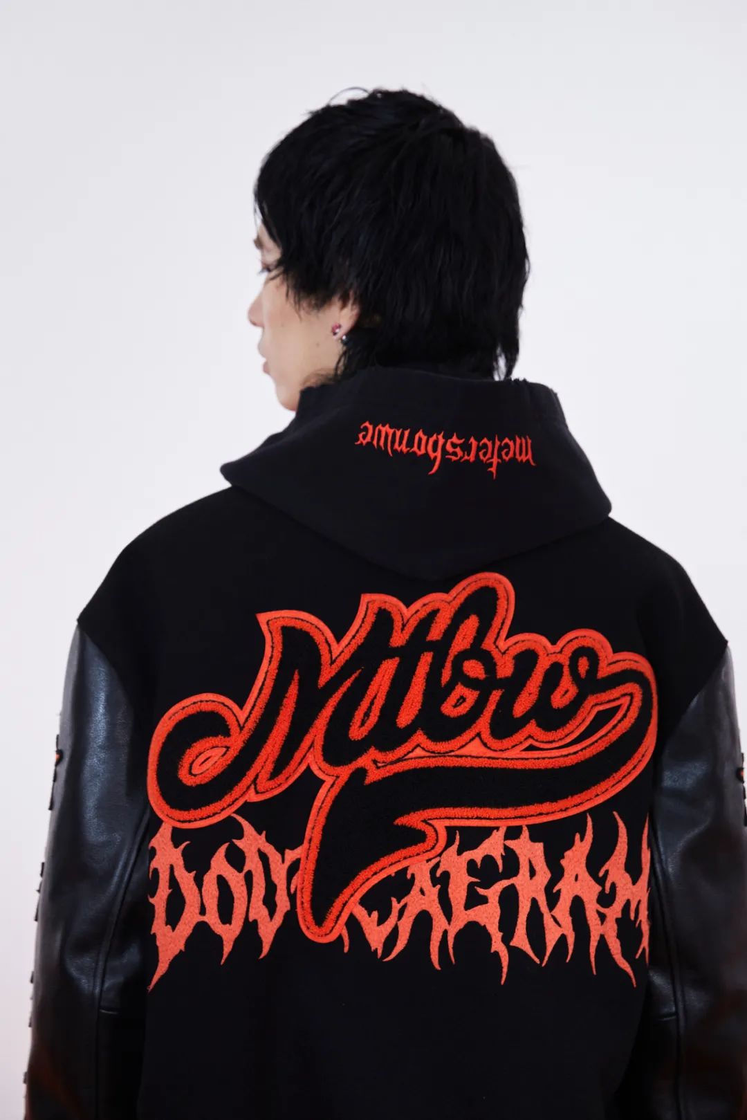 《鱿鱼游戏》67号全球爆红，亚洲男生建模脸天花板是谁？