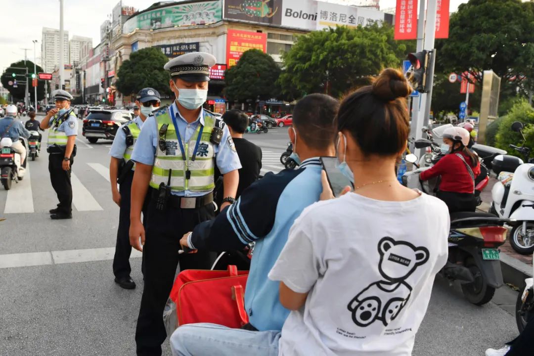 广西车辆违章查询,广西车辆违章查询网上查询