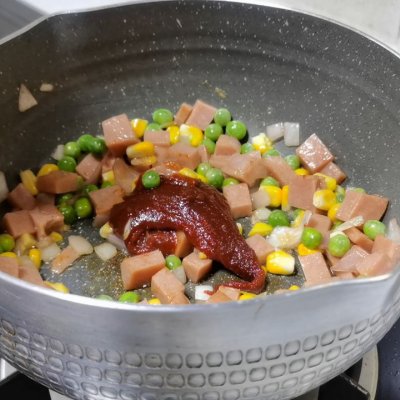 马苏里拉奶酪怎么吃（教你做超拉丝芝士焗饭）
