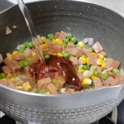 马苏里拉奶酪怎么吃（教你做超拉丝芝士焗饭）
