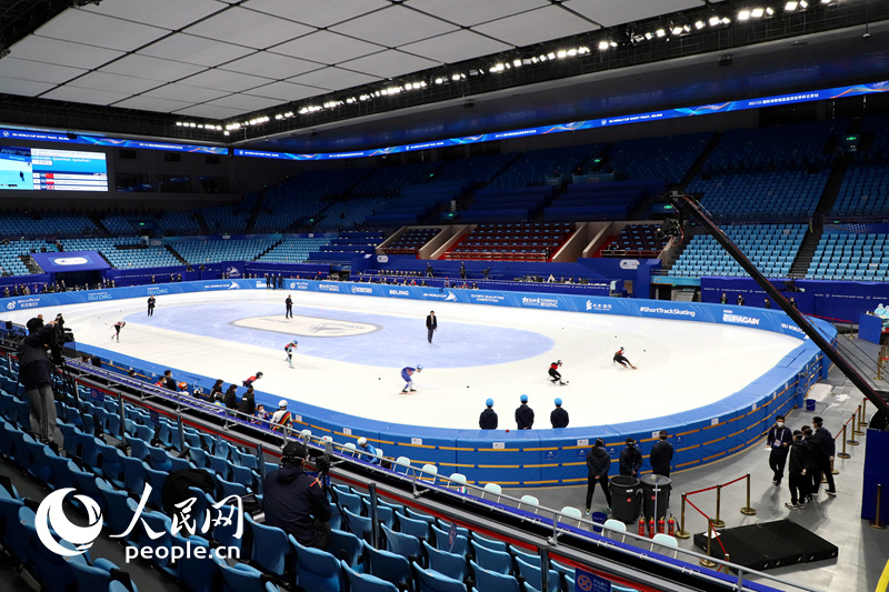 短道速滑世界杯什么时间有比赛(“相约北京”2021/2022国际滑联短道速滑世界杯开赛)