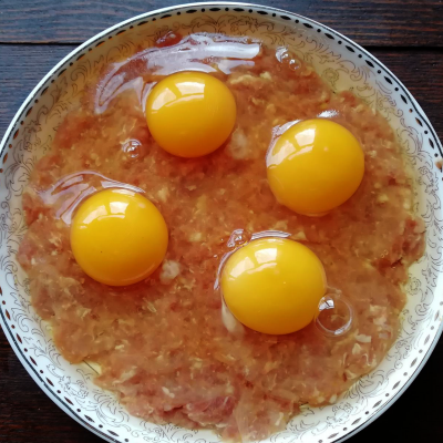 肉饼子蒸蛋怎么做（老少皆宜的肉末蒸蛋方法步骤）