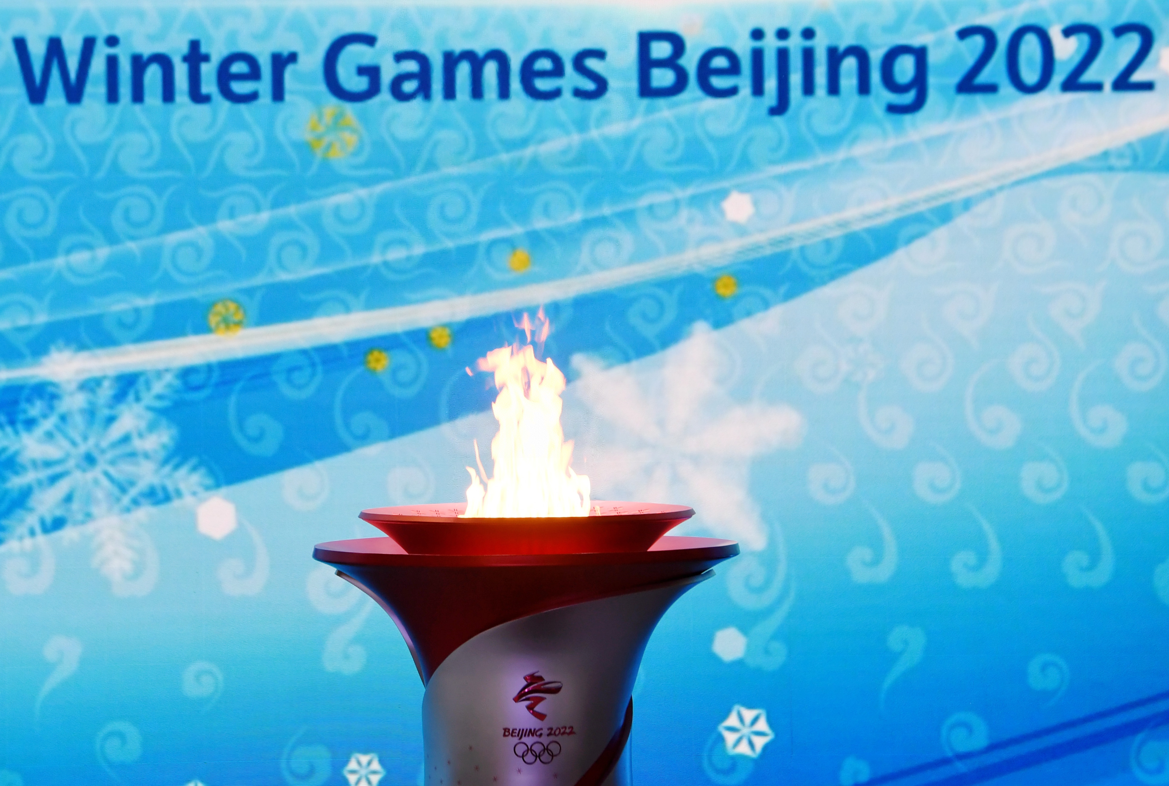 走近冬奥｜将奥林匹克荣光刻在同心玉璧上——北京冬奥会和冬残奥会奖牌发布