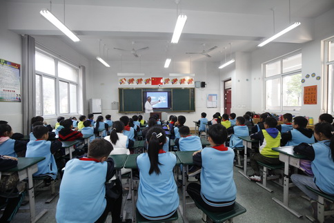 枣庄市台儿庄区中医院联合区明远实验小学，开展“中医药文化进校园”科普活动
