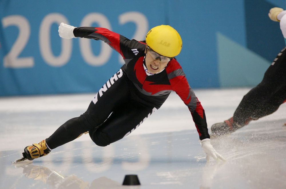 中国选手拿过的冬奥金牌，都长啥样？