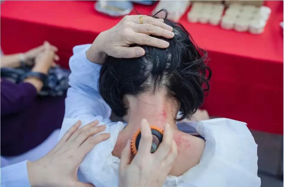 “小蛮腰”下八段锦，广州在城市中轴线上举办中医药文化展示推广活动