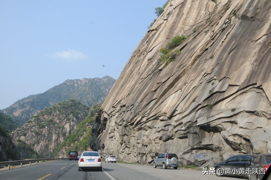 秦岭“流峪 蓝峪”穿越，一次自驾探访两条峪谷的风光，一天就够