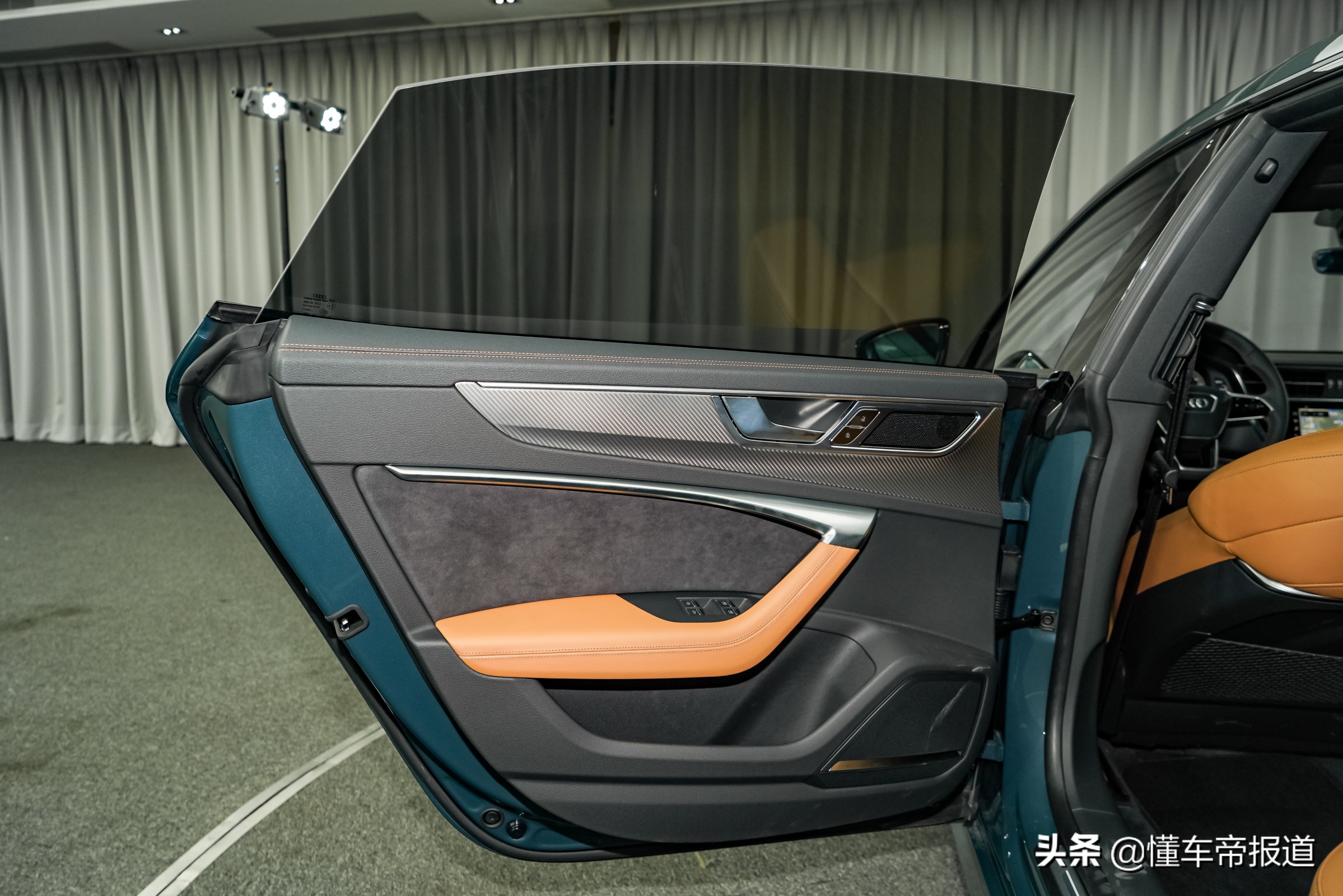 新车｜车身加长/搭3.0T发动机 上汽奥迪国产A7L正式发布