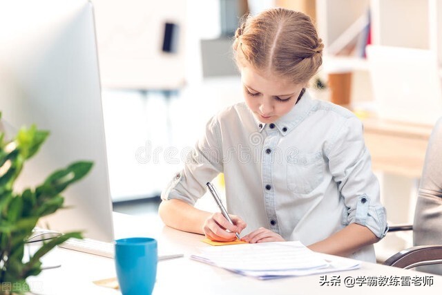 「雷老师239」换偏旁并组词，孩子考试老出错，怎么练习？