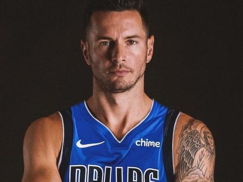 哪些nba球员帅(网友票选nba十大最帅球星,库里仅排第四)