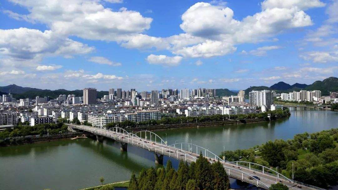 黄山市的4所最强高中，县里的比市里的还要好