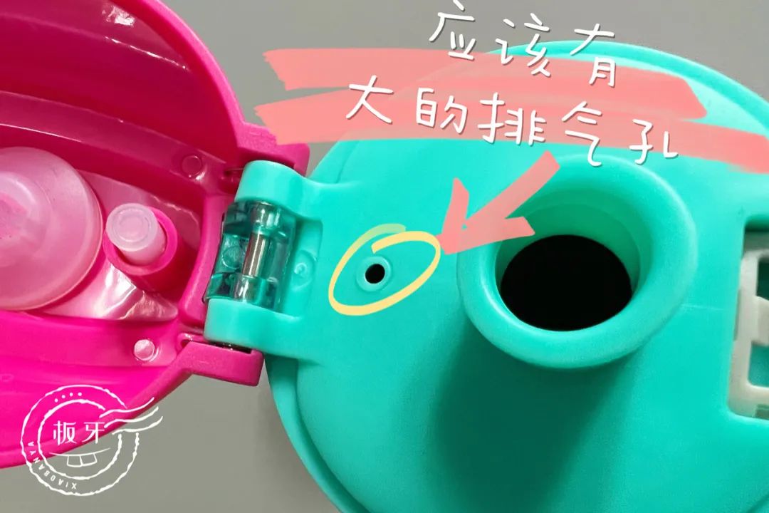 央视曝光19种“夺命保温杯”，用不对热水也能变“毒水”