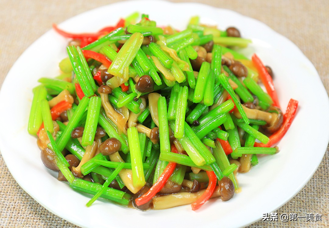 大鱼大肉吃腻了,试试这5道素食家常菜,清淡营养不油腻,太香了