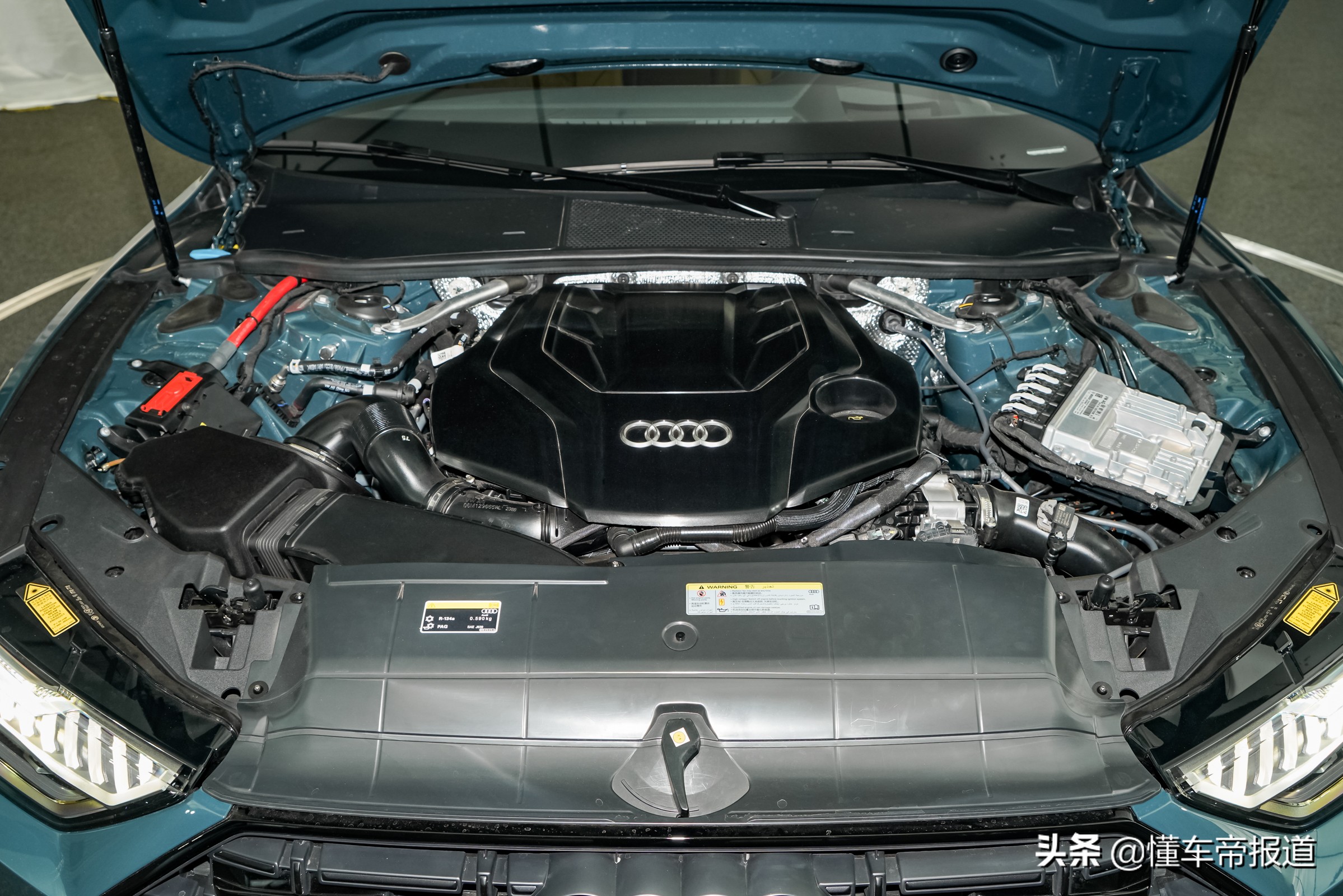 新车｜车身加长/搭3.0T发动机 上汽奥迪国产A7L正式发布