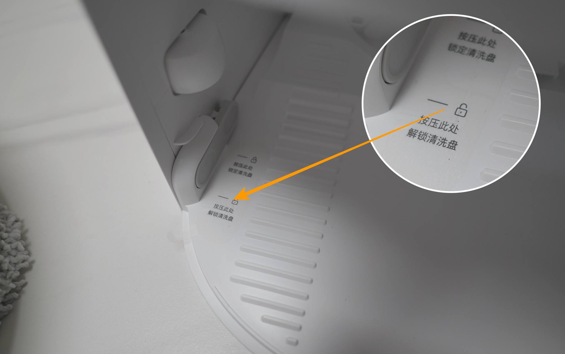 扫拖洗烘机器人的对决，追觅W10和云鲸J1哪家更强？