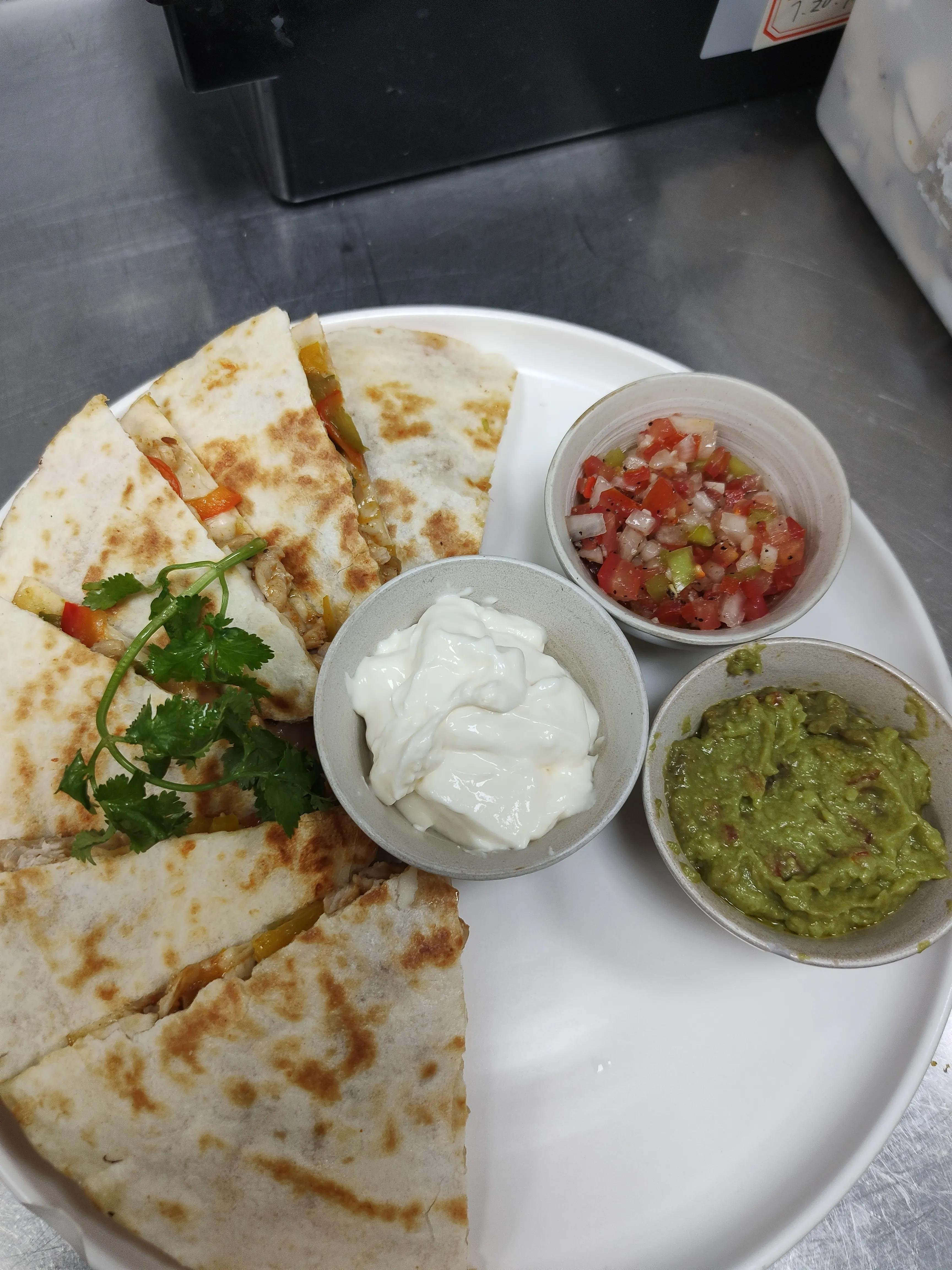 意大利薄饼(意大利薄饼披萨)-皮皮自媒体