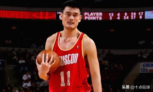 nba税为什么那么高（揭秘NBA球员高税收：库里到手还没一半，猛龙因税最高无超巨愿来）