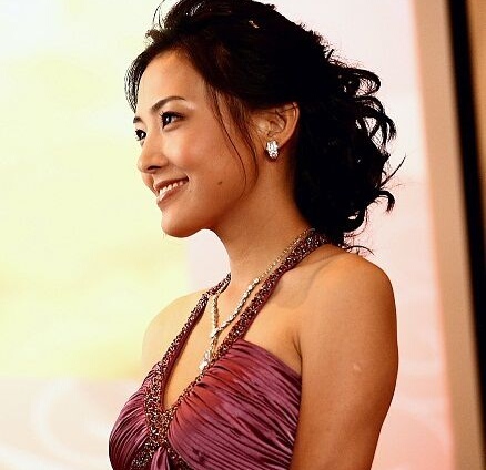 夏家三千金孙晓菁 夏家三千金严格吻孙晓菁-世界十大之最