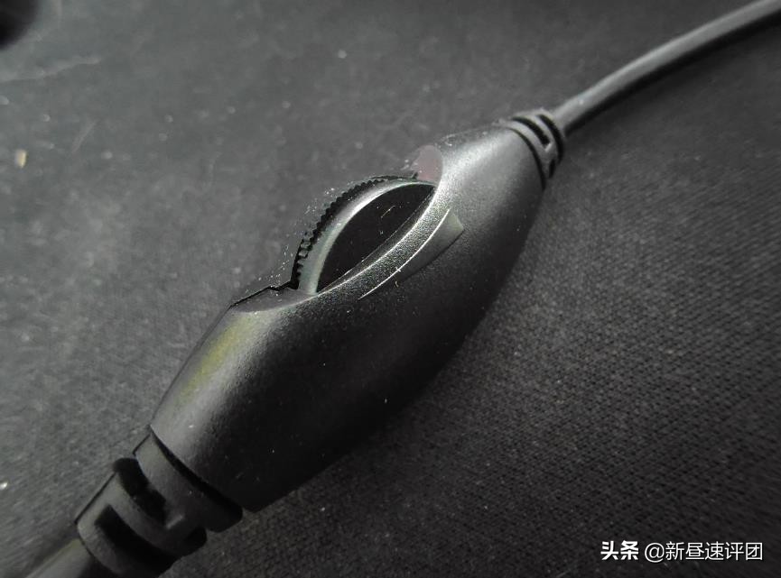 国产太强！50包邮买到1000倍数码显微镜，让混用屏幕无所遁形