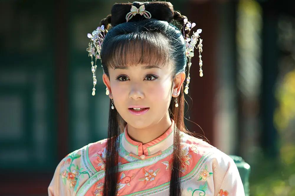 新还珠格格演员表 乾隆小燕子野传13部分tt - 百科叔叔