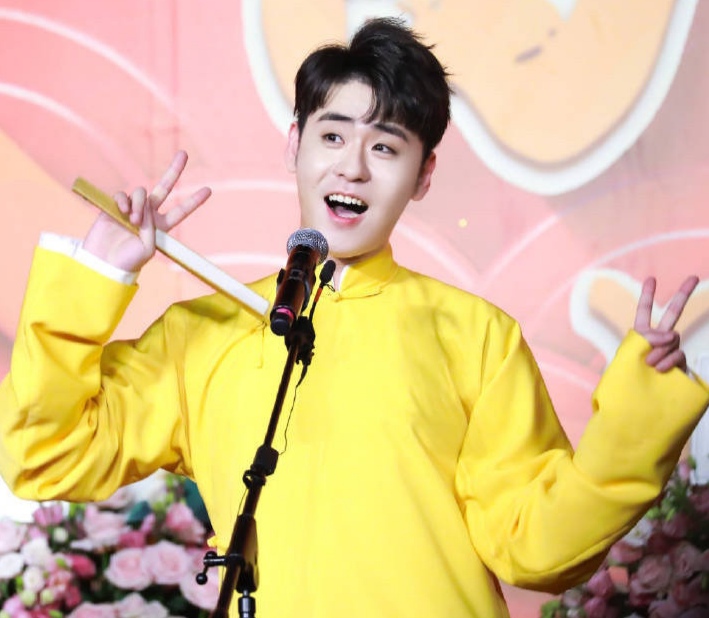 张云雷一天涨粉5万多,画三鼠送祝福,被赞身份百变超可爱