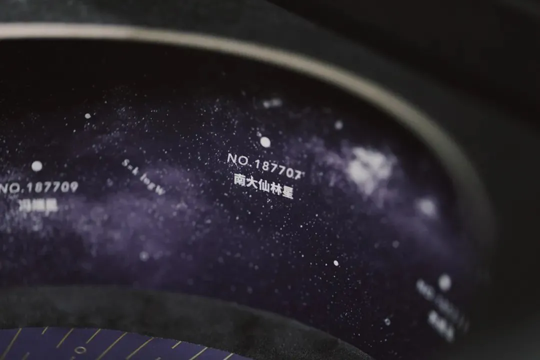 「你喜欢的大学」 拍了拍你，并说：这是你的录取通知书嘛？