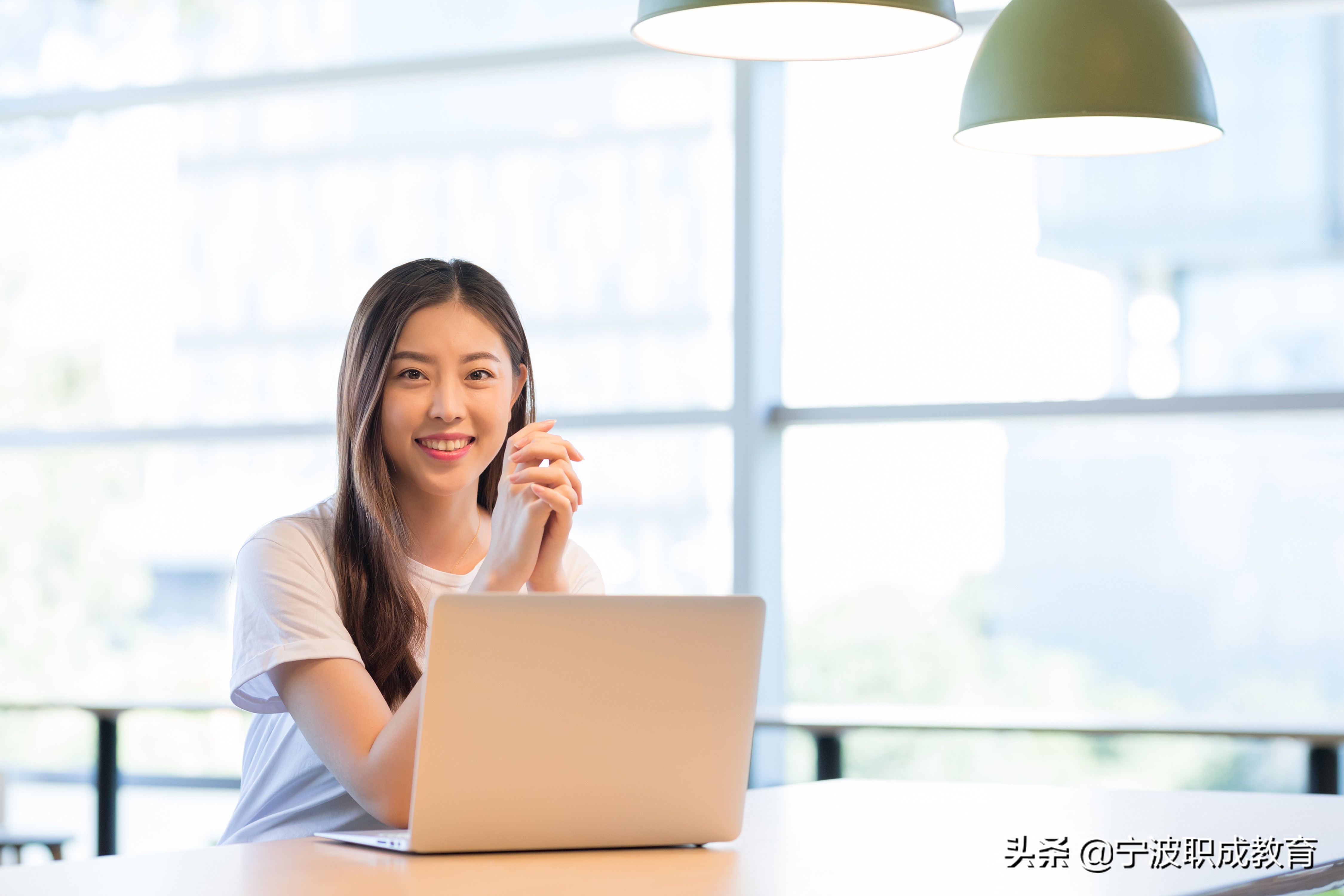 学历提升机构哪家好？成人自考本科专业有哪些？