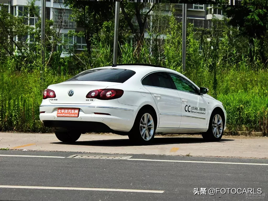 实拍|12款大众CC 3.0 V6版本，这代CC才真是最美的，你觉得呢？