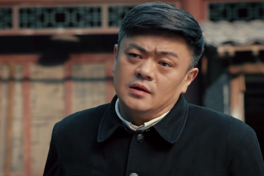 《光荣时代》郑朝山真正幕后老板候鸟是谁?剧中没有答案,这里有