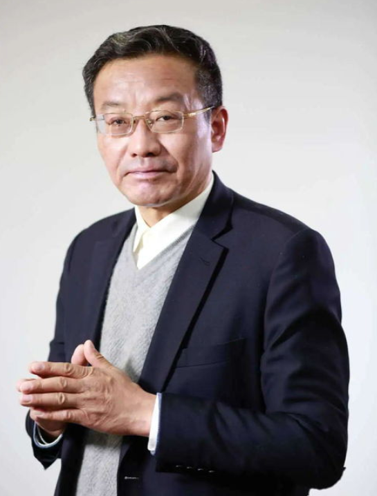 复旦教授吐槽“学渣”儿子：差点没考上大学！人都要经历3次认命