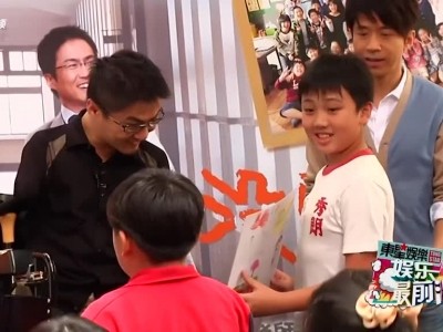 天生没有四肢，婚内出轨5人，交小20岁女友，日本美女就这审美？