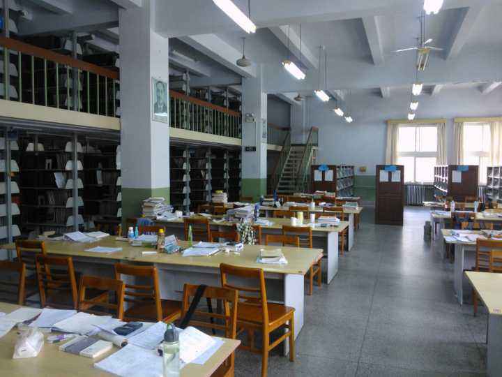 青岛科技大学录取通知书出炉啦！70周年定制版即刻出发