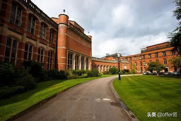 英国TOP100院校商学院全解析—伯明翰大学商学院申请要求