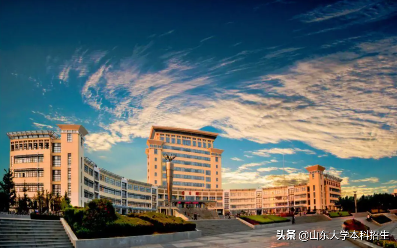 今天，山东省开始打印高考准考证！考多少分能上山东大学？