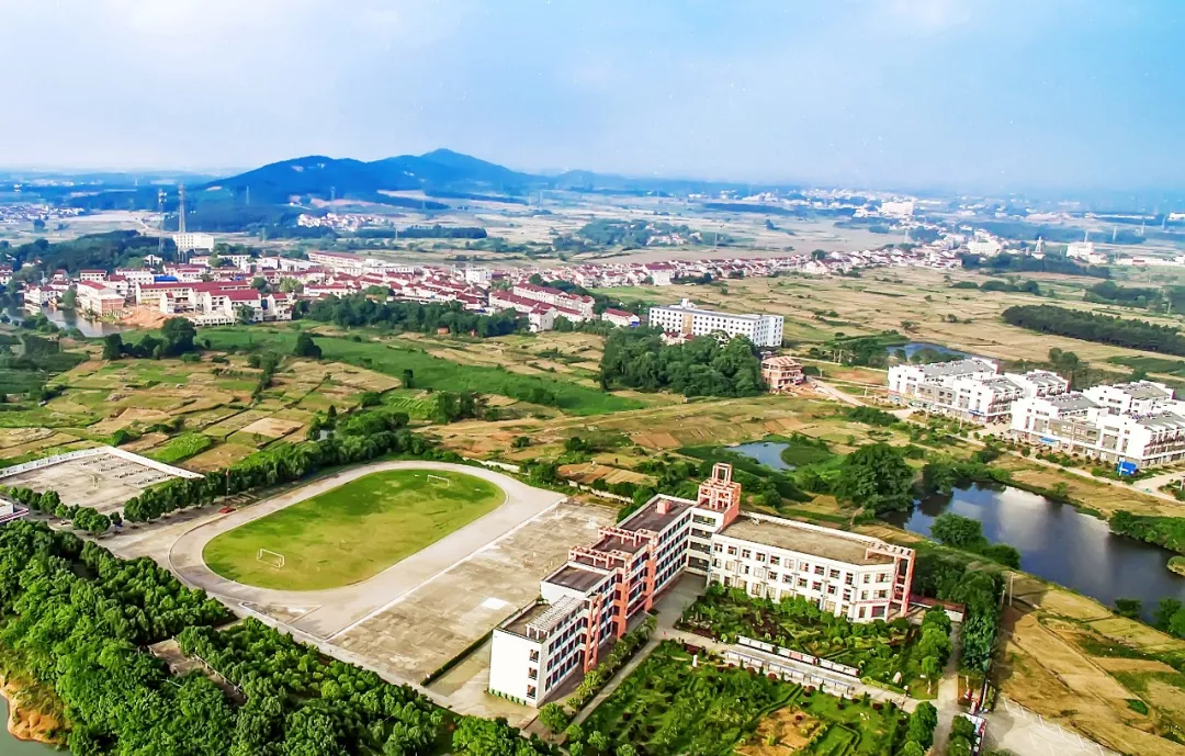 祝贺岳父大人佳作刊载《大雷诗社》微刊并祝岳父九十八岁生日快乐