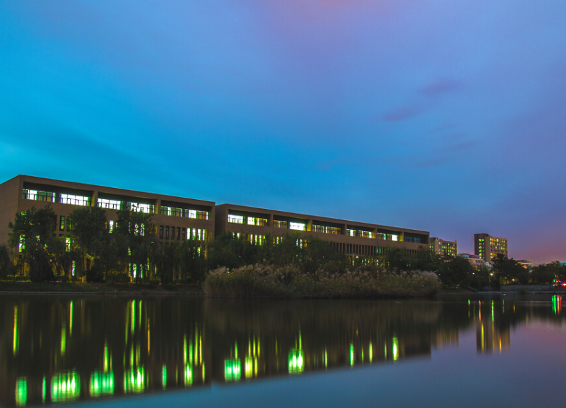 明年天津工业大学将停止招收专升本，网友意见不同，你有何看法？