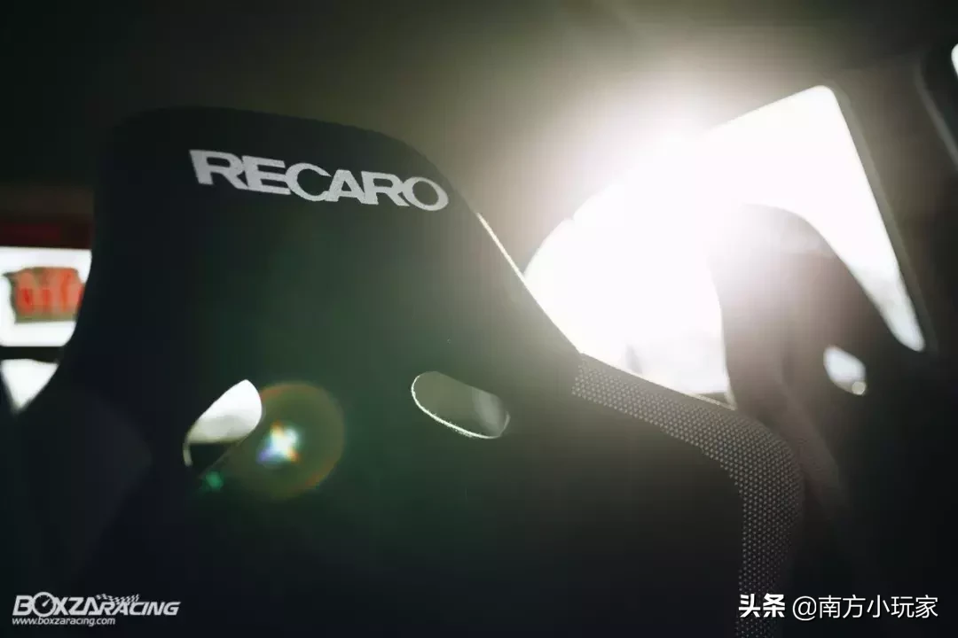 那台惨遭停产的日产小车玛驰，泰仔却玩的如此精彩绝伦