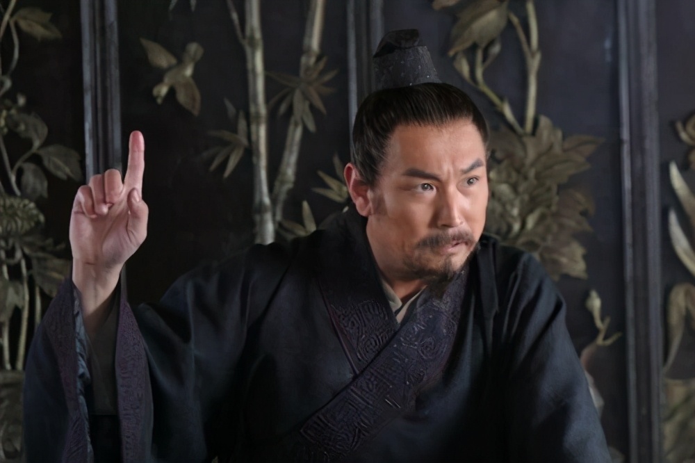 卢绾为什么要反叛刘邦？并不是刘邦对他不够好，而是他真的害怕