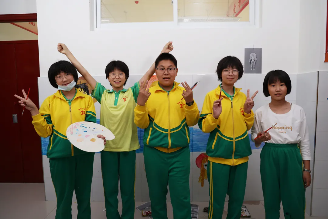 启臻 | 携手挥笔墨,墙绘美校园,一起欣赏小学的创意墙绘