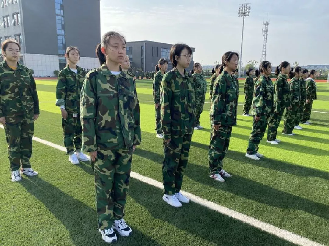 青春正步走 永续爱国情——太原市第二外国语学校2021级高一学生军训纪实