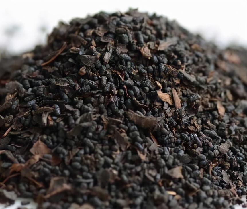 苗族特有的一种“虫茶”，养胃养生，茶中黑金，出口海外价比黄金