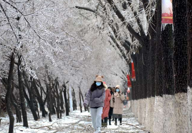 985大学重新洗牌，武大并肩吉大引热议，复旦不敌南大屈居第7位