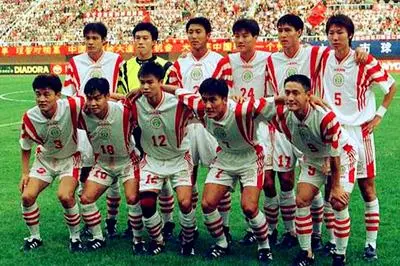 2001年中国参加世界杯(回顾国足世界杯预选赛，满满都是血泪史……)