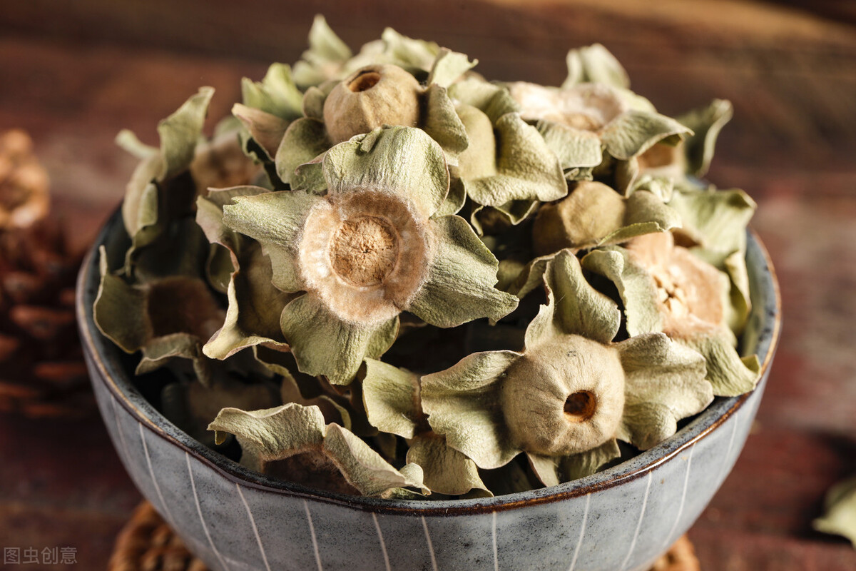 频繁打嗝，不是小事，可能是胃病，要警惕