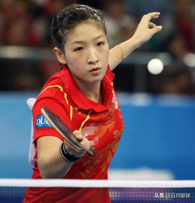 2009乓球世界杯女单打(刘诗雯18岁夺得世界杯女单冠军,试问一下,陈梦
